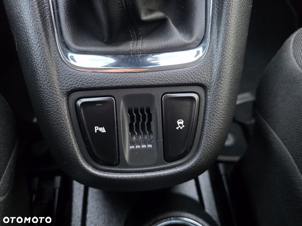 Opel Zafira 1.4 Turbo (ecoFLEX) Start/Stop Edition - 27