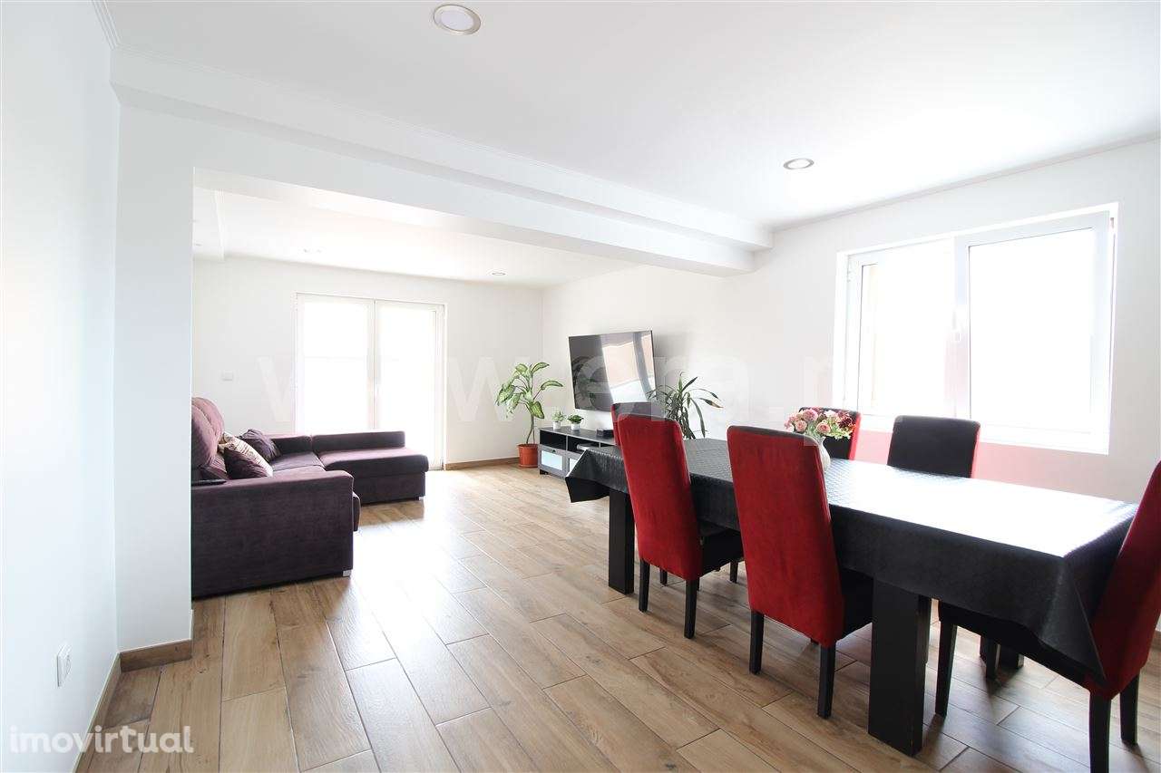 Moradia Isolada V4 ; Brejos de Azeitão - Grande imagem: 3/31