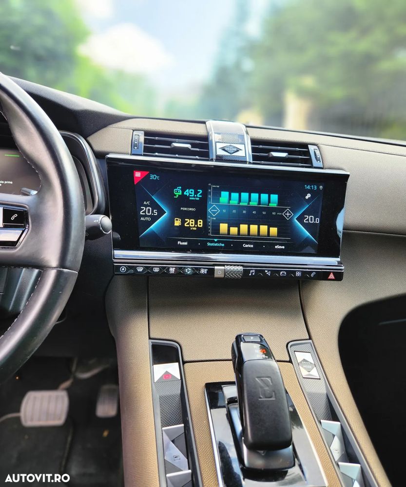 DS Automobiles DS 7 Crossback DS7 1.6 PHeV FWD 225 EAT8 PERFORMANCE LINE + - 24