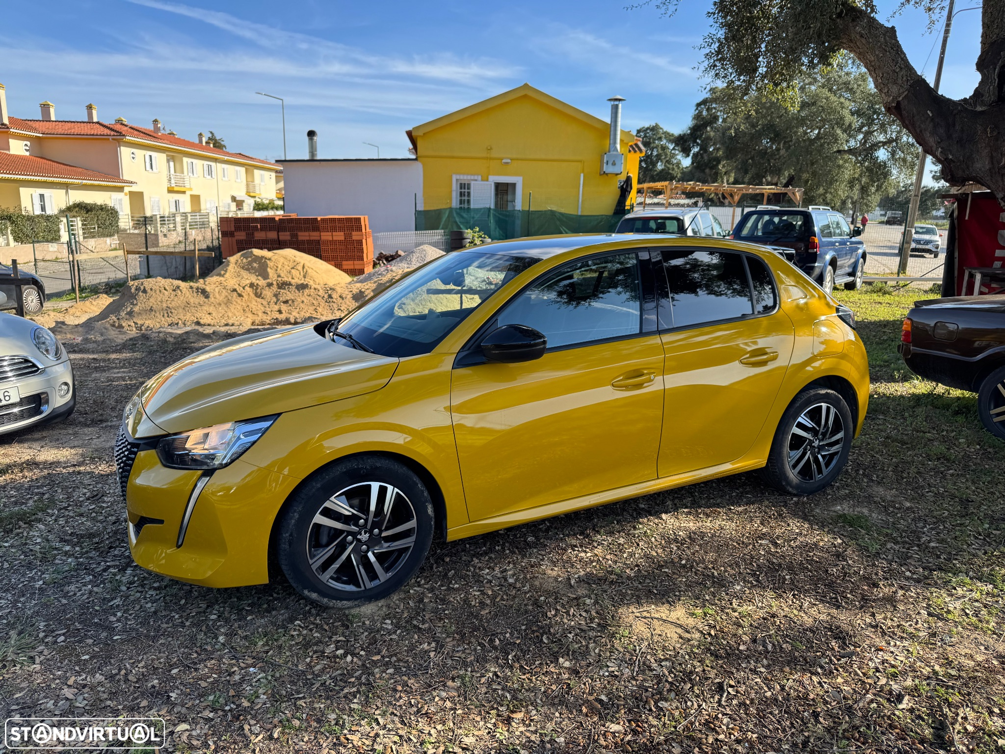 Peugeot 208 1.2 PureTech Allure - 17