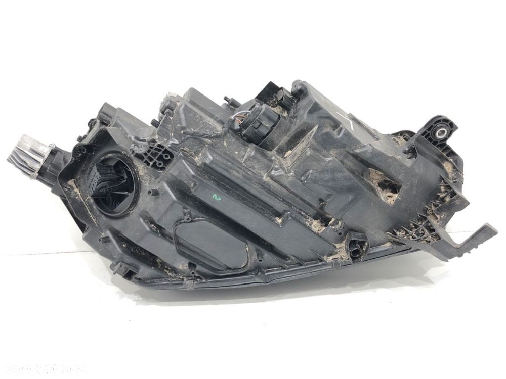 REFLEKTOR LEWY PRZÓD  SKODA OCTAVIA IV (NX3, NN3) 2020 - 2022 2.0 TDI 110 kW [150 KM] olej - 3