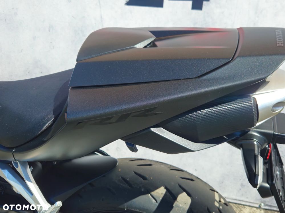 Honda CBR - 29