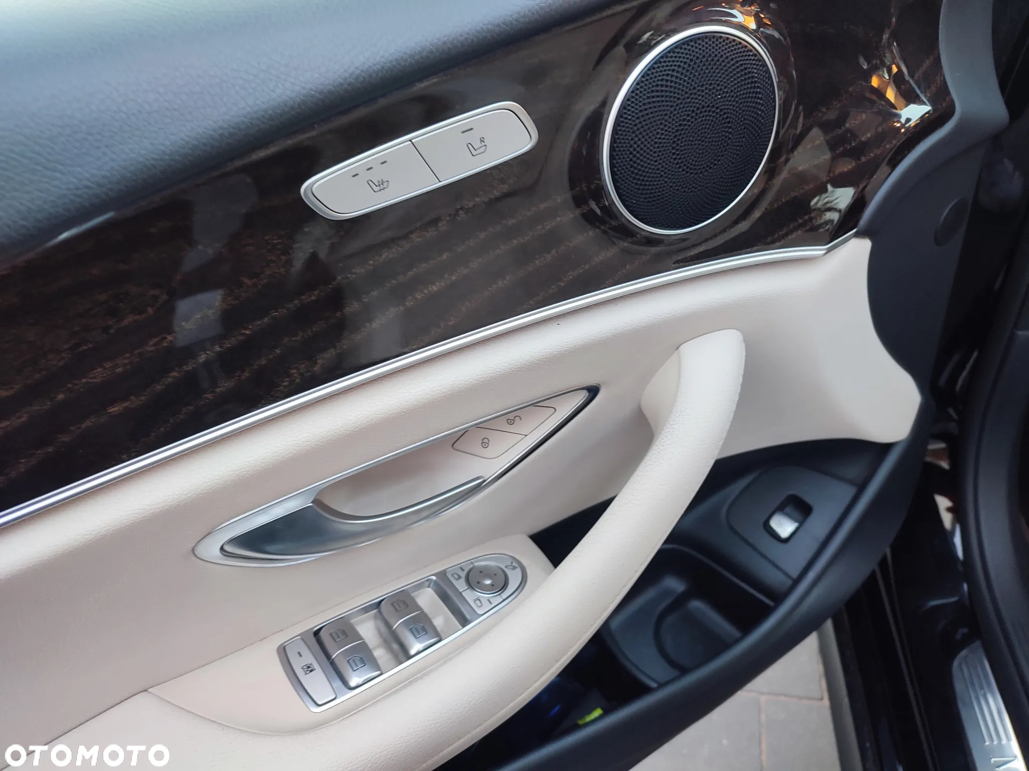 Mercedes-Benz Klasa E 220 d 4-Matic Business Edition 9G-TRONIC - 15