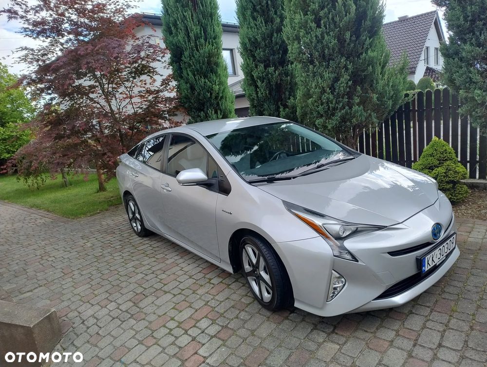 Toyota Prius - 1