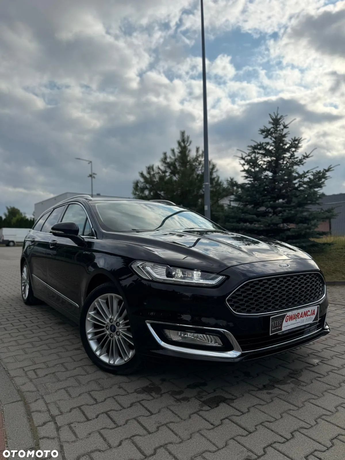 Ford Mondeo Turnier 2.0 TDCi Start-Stopp PowerShift-Aut Vignale - 1