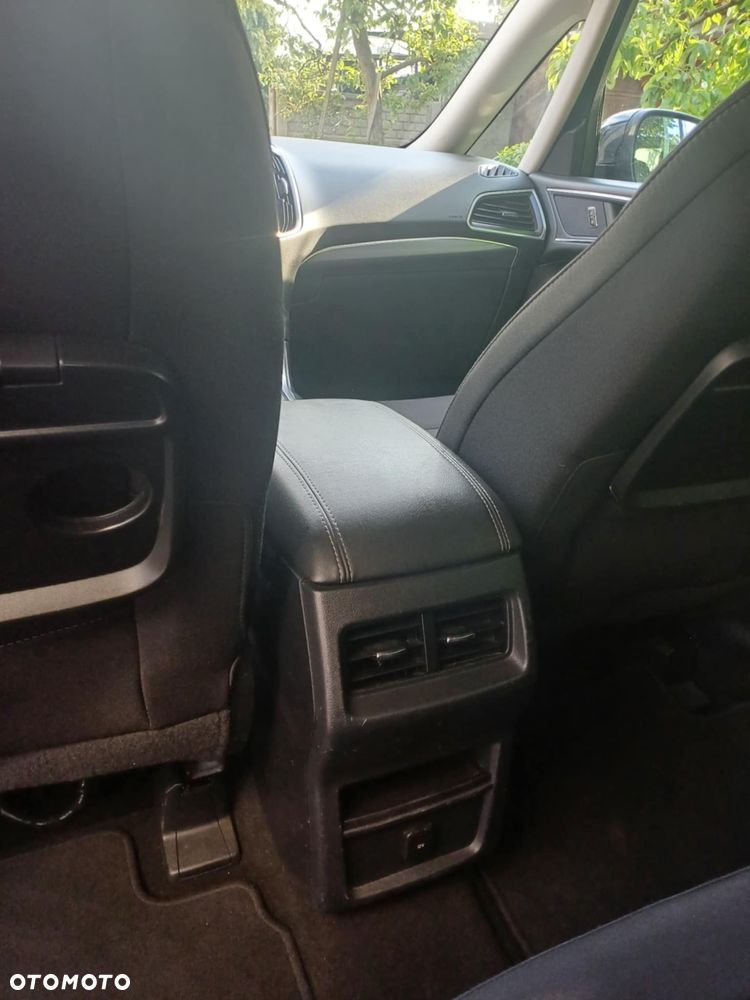 Ford Galaxy 2.0 TDCi Titanium PowerShift - 12