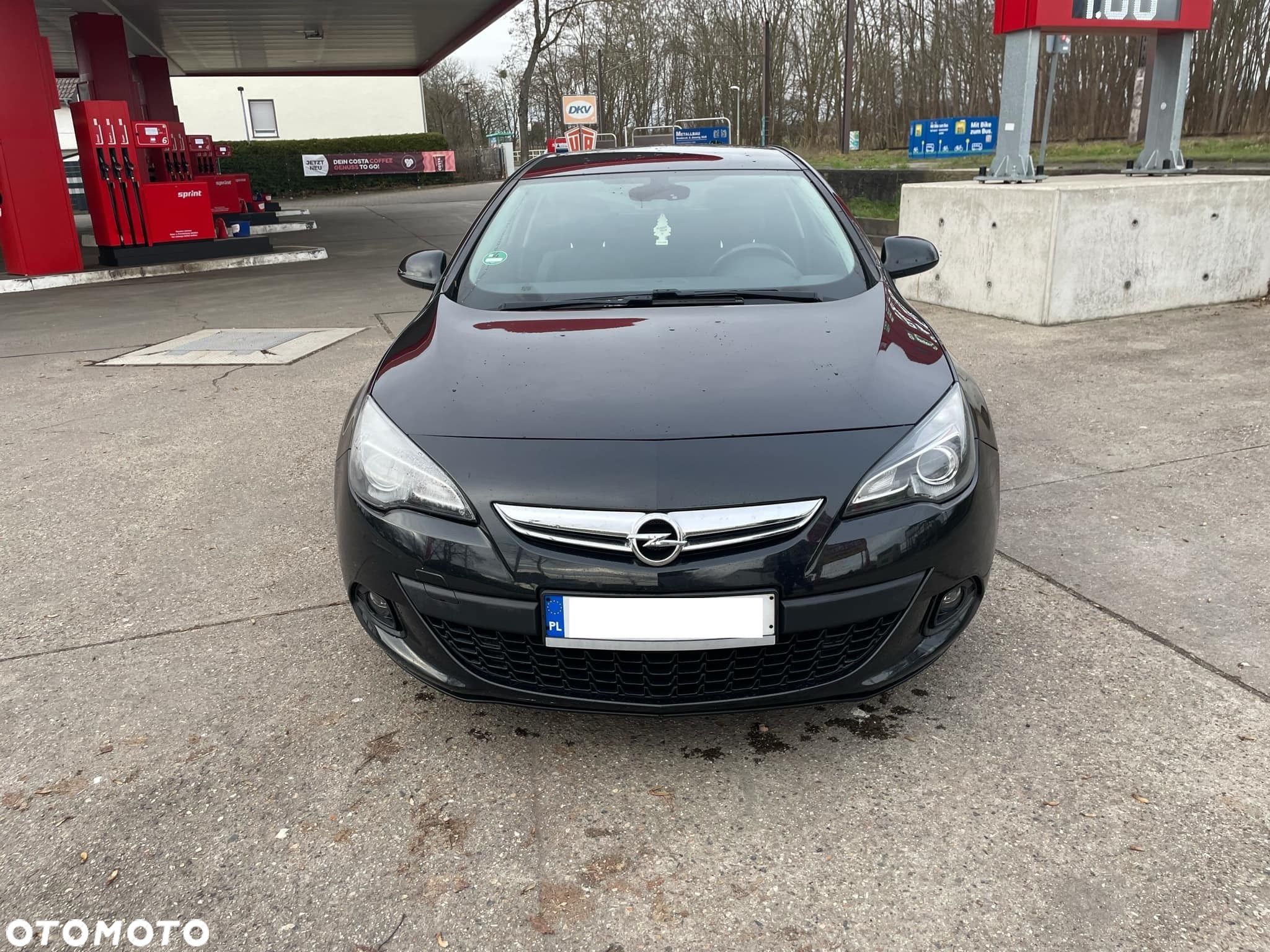 Opel Astra IV GTC 1.6 T Sport - 1