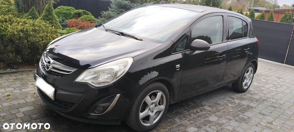 Opel Corsa 1.4 16V Selection - 4