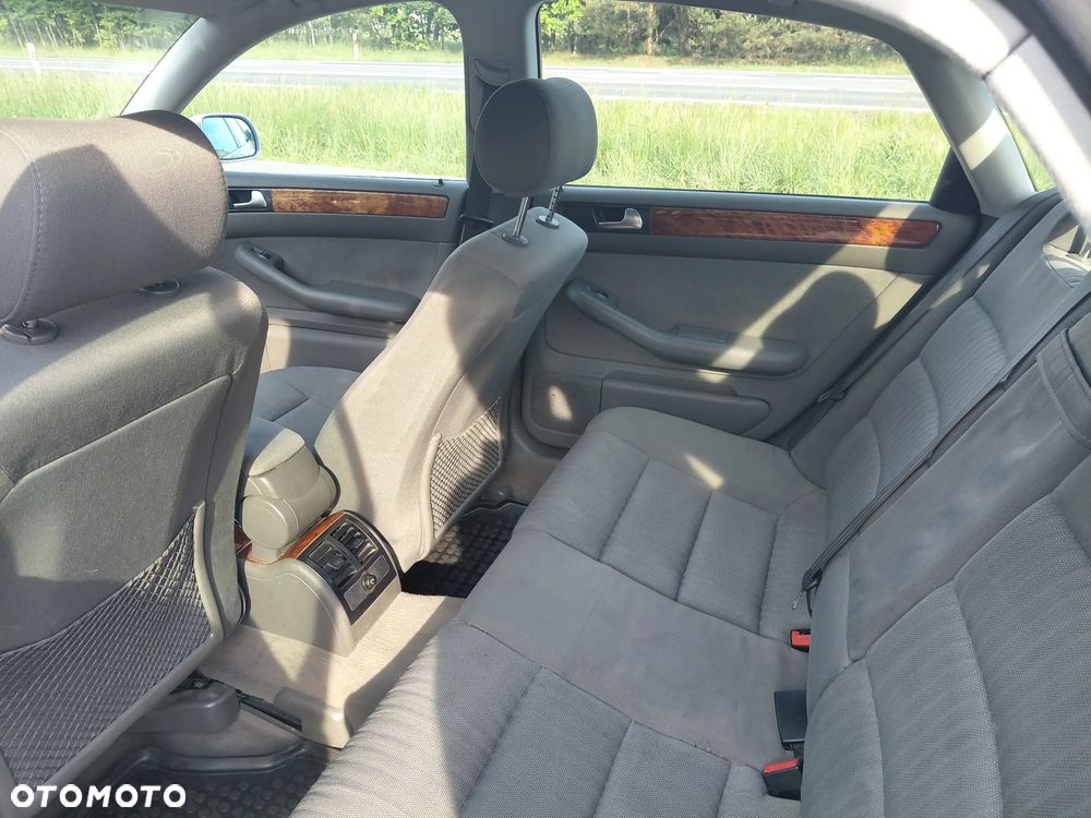 Audi A6 Limousine 2.0 - 12
