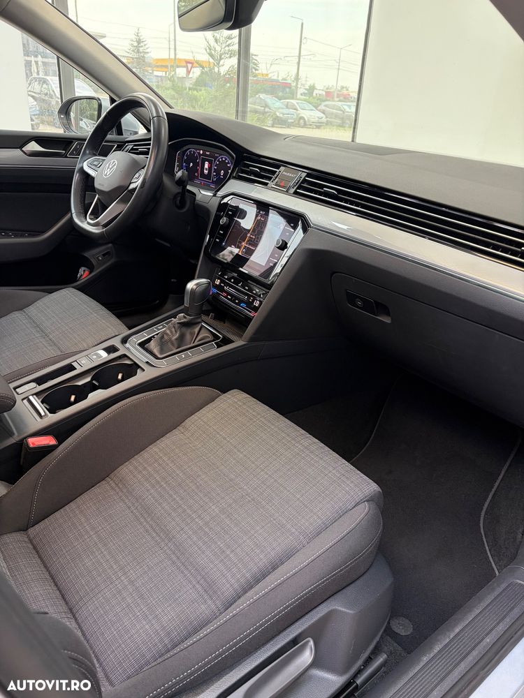 Volkswagen Passat 1.5 TSI OPF DSG Highline - 10