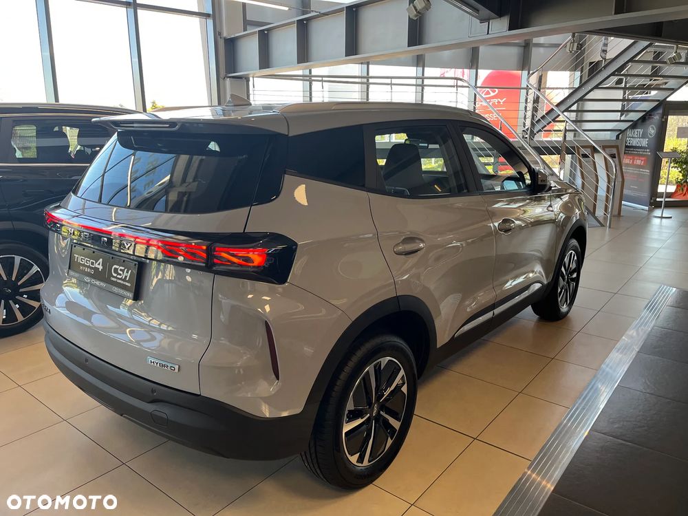 Chery Tiggo 4 1.5 GDI HEV Essential DHT - 7