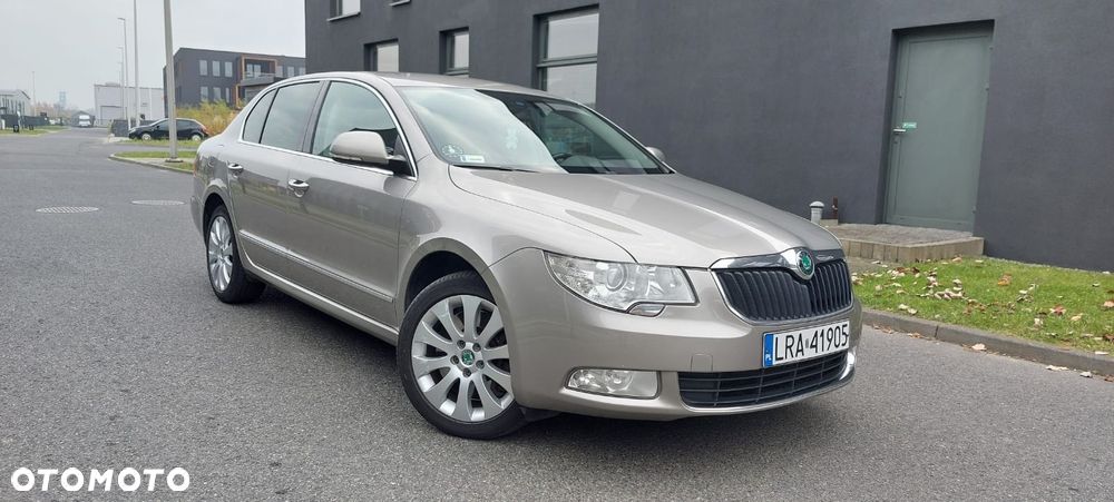 Skoda Superb 3.6 V6 4x4 DSG Elegance - 2