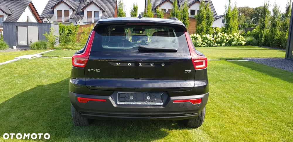 Volvo XC 40 D3 SCR AWD Inscription - 8