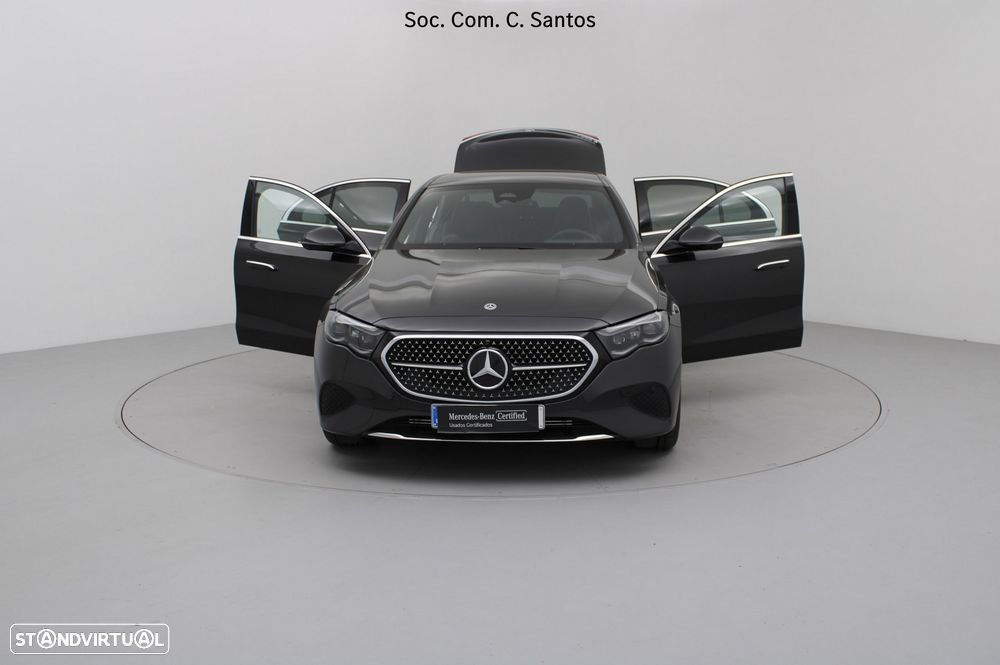 Mercedes-Benz E 300 e - 10