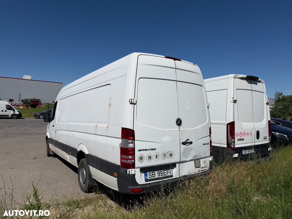 Mercedes-Benz Sprinter - 6