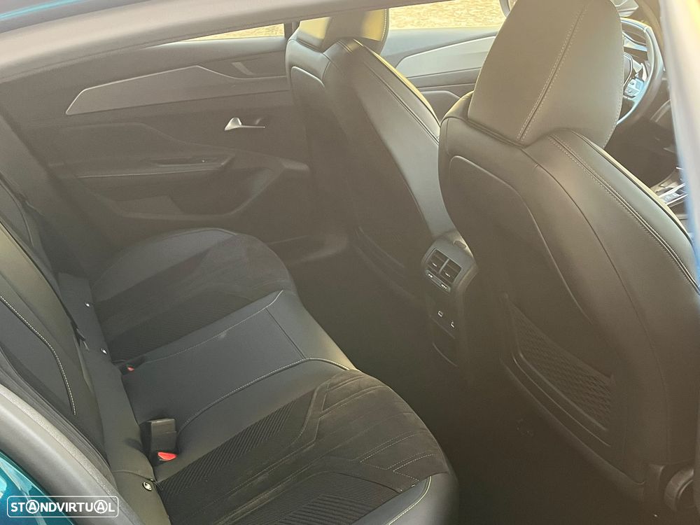 Peugeot 408 1.6 Hybrid GT e-EAT8 - 49