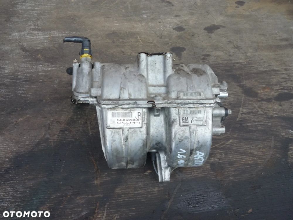 OPEL ASTRA 3 H 1.6 16 KOLEKTOR SSACY 55352859 - 1
