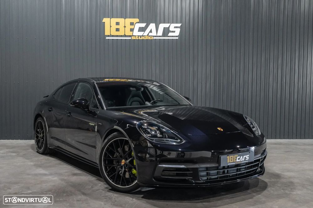 Porsche Panamera 4 E-Hybrid Platinum Edition - 43