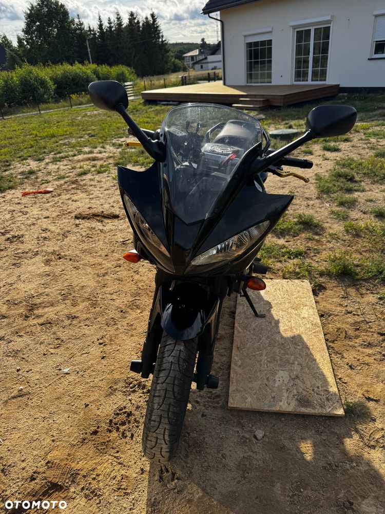 Yamaha FZ6 - 6