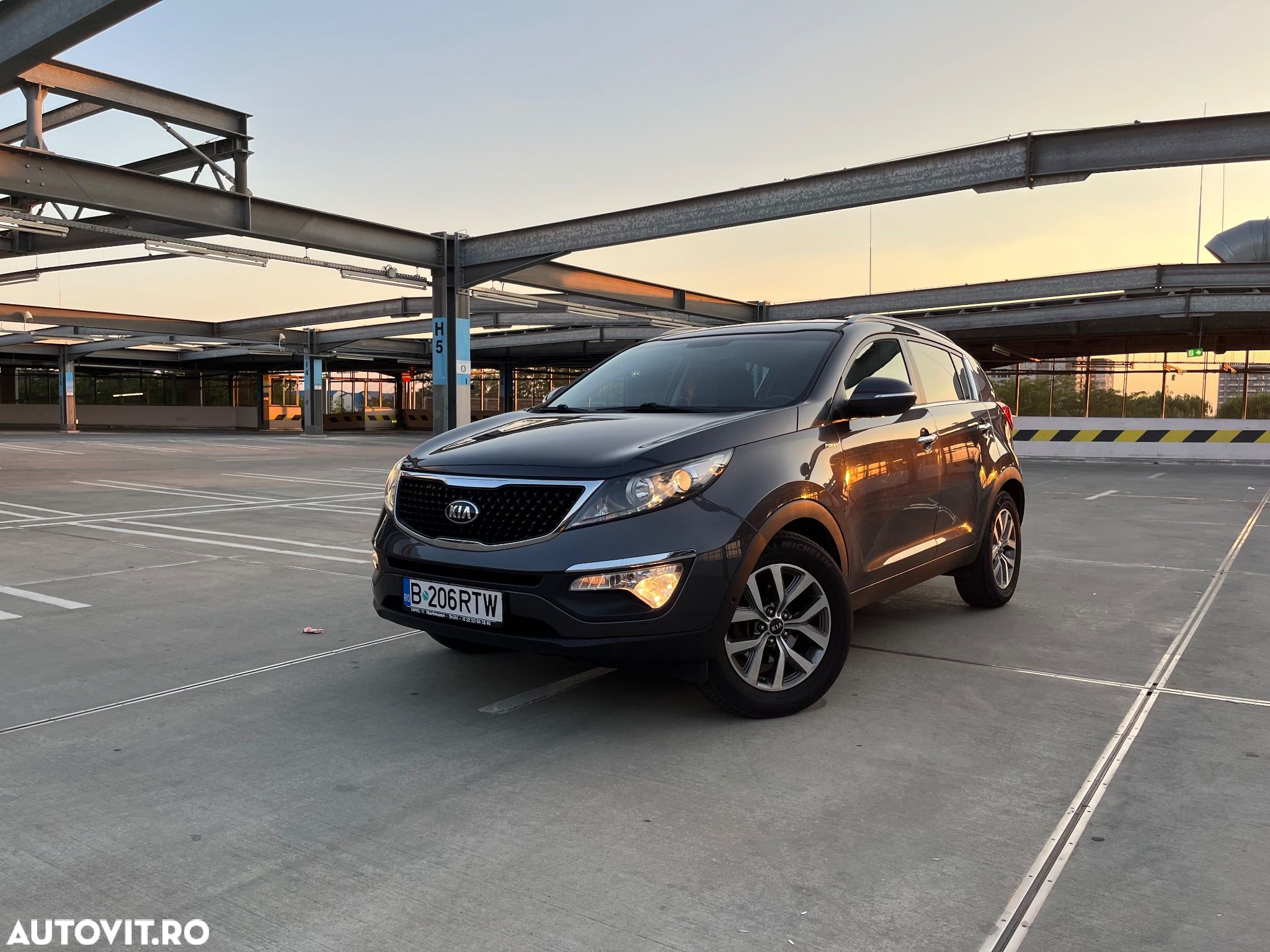 Kia Sportage 2.0 DSL MT 4x4 STYLE - 1