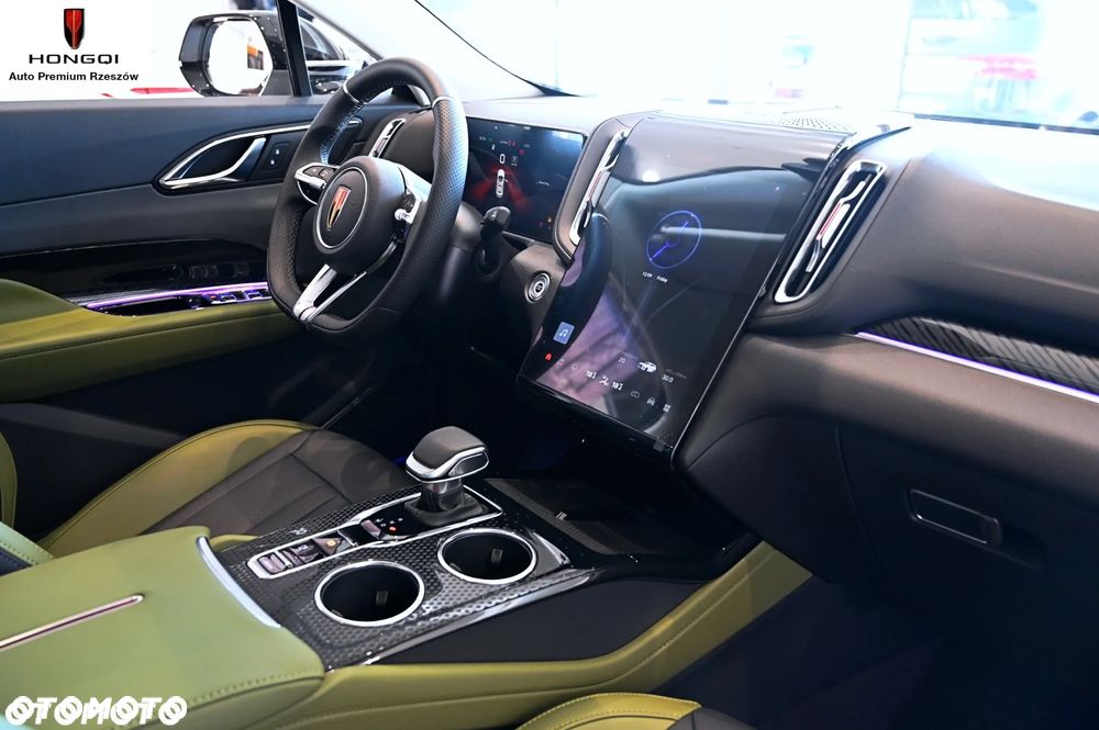 Hongqi HS3 1.5T FWD - 17