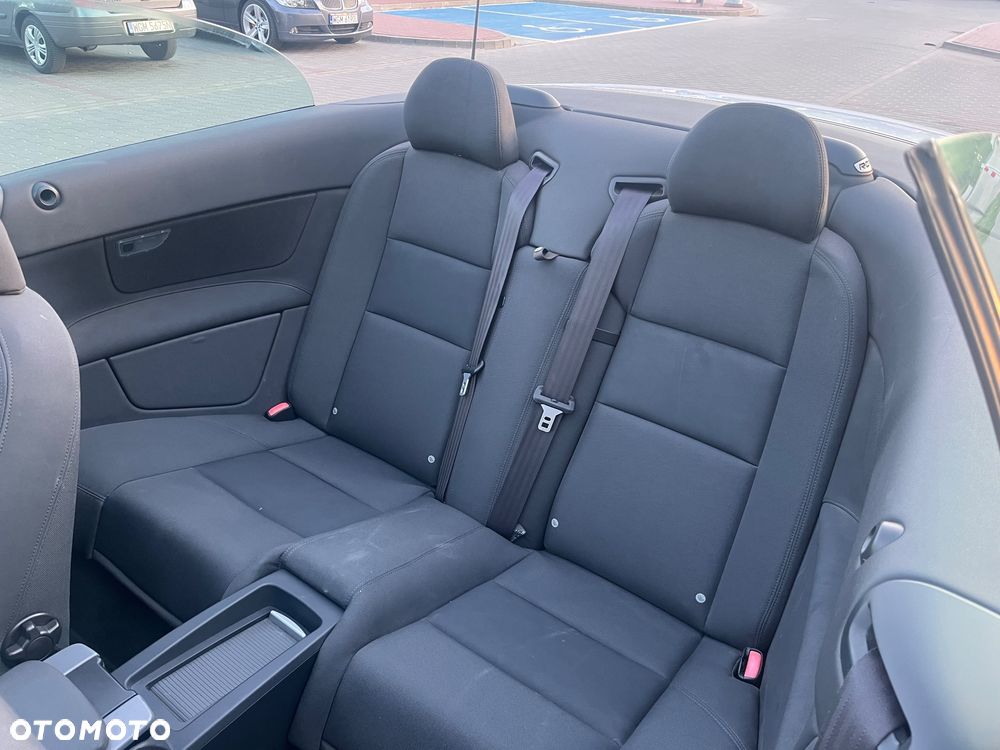 Volvo C70 D3 Momentum - 10