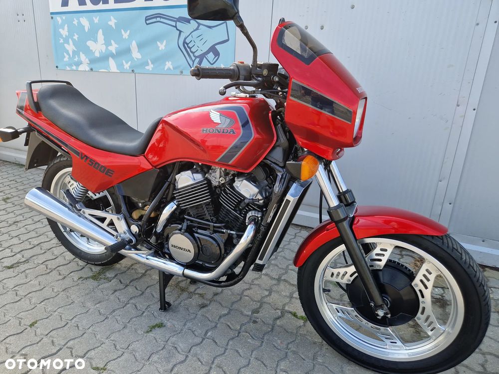 Honda VT - 17