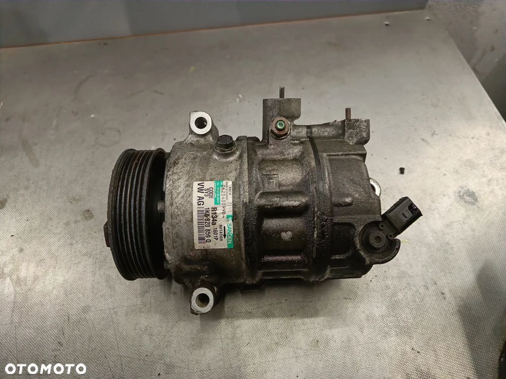Sprężarka klimatyzacji Skoda Octavia Superb VW Golf Passat Seat Leon Audi kompresor 1K0820859Q - 1