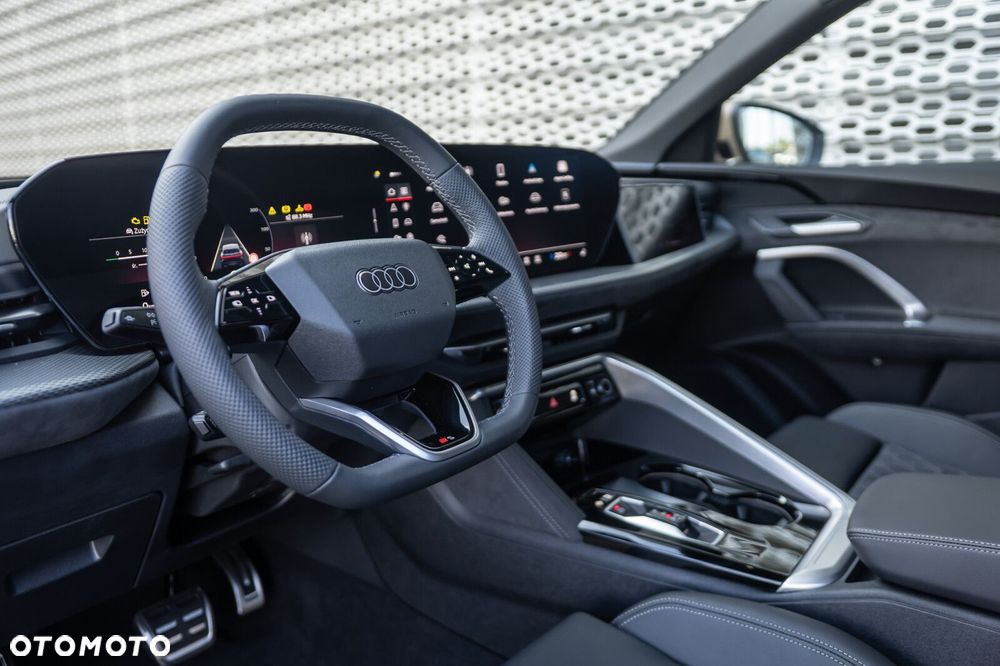 Audi Q5 Sportback - 14