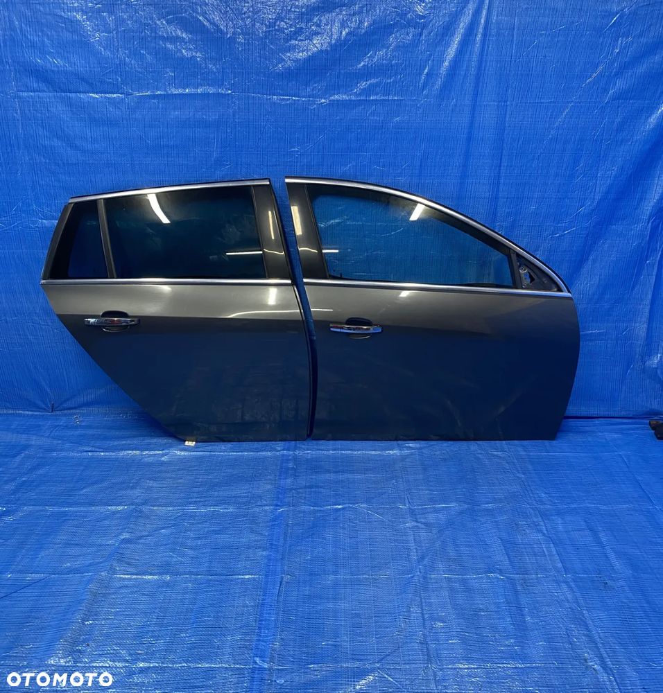 OPEL INSIGNIA A DRZWI PRAWE PRAWY TYŁ TYLNE SZARE Z177 KOMPLETNE - 1