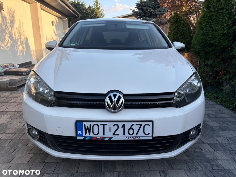 Volkswagen Golf 1.6 Comfortline DSG - 1