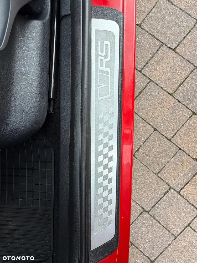 Skoda Fabia 1.4 TSI DSG RS - 27