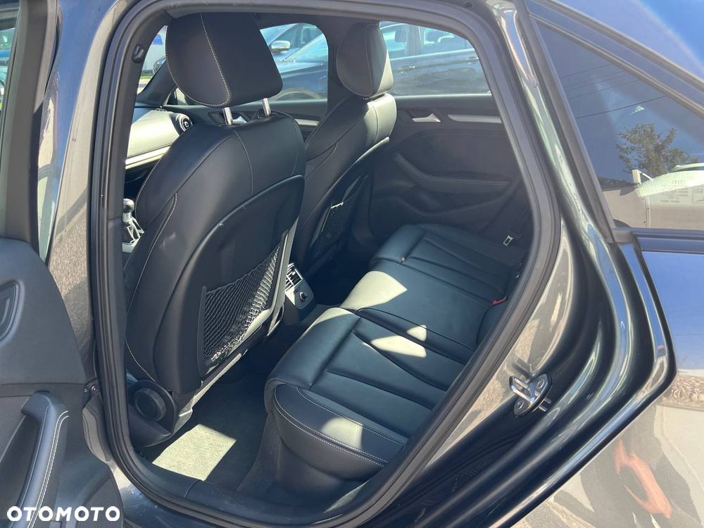 Audi A3 Limousine 2.0 TDI - 5