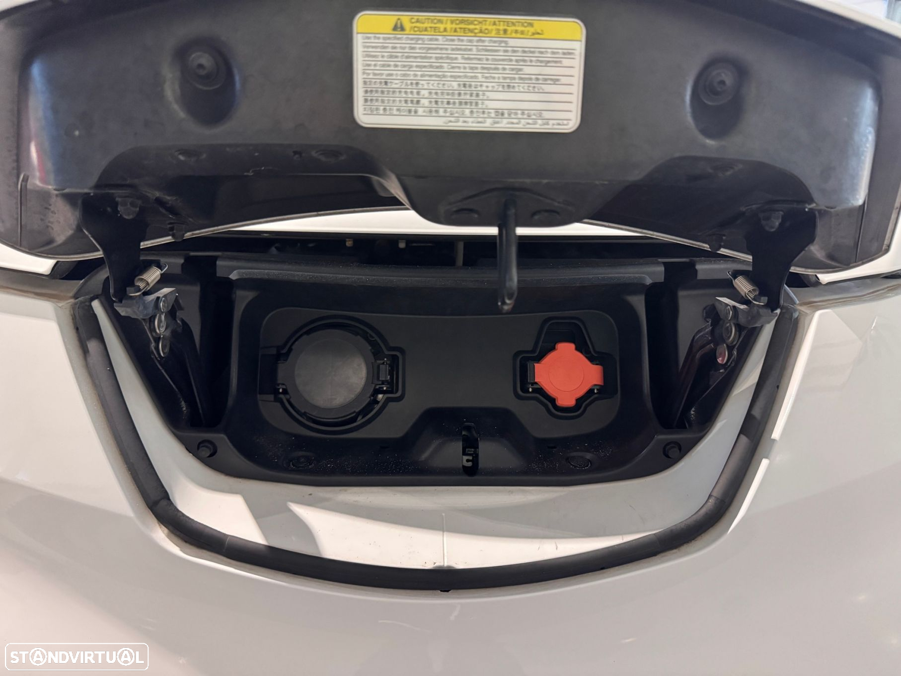 Nissan E-NV200 5p Premium Grelha - 41
