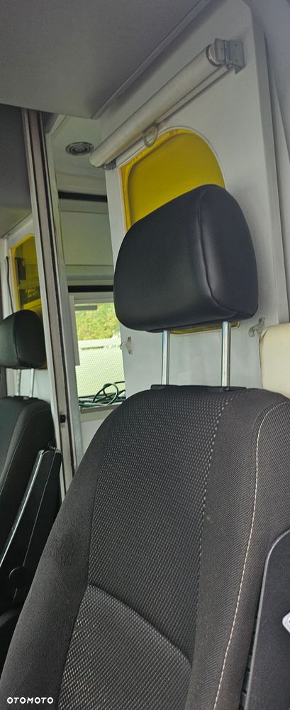Mercedes-Benz Ambulans karetka Sprinter 319cdi automat - 23