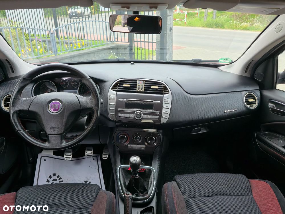 Fiat Bravo 1.4 16V Speed - 22