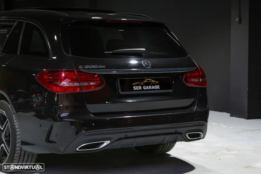 Mercedes-Benz C 300 - 12