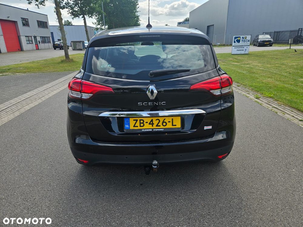 Renault Scenic - 5
