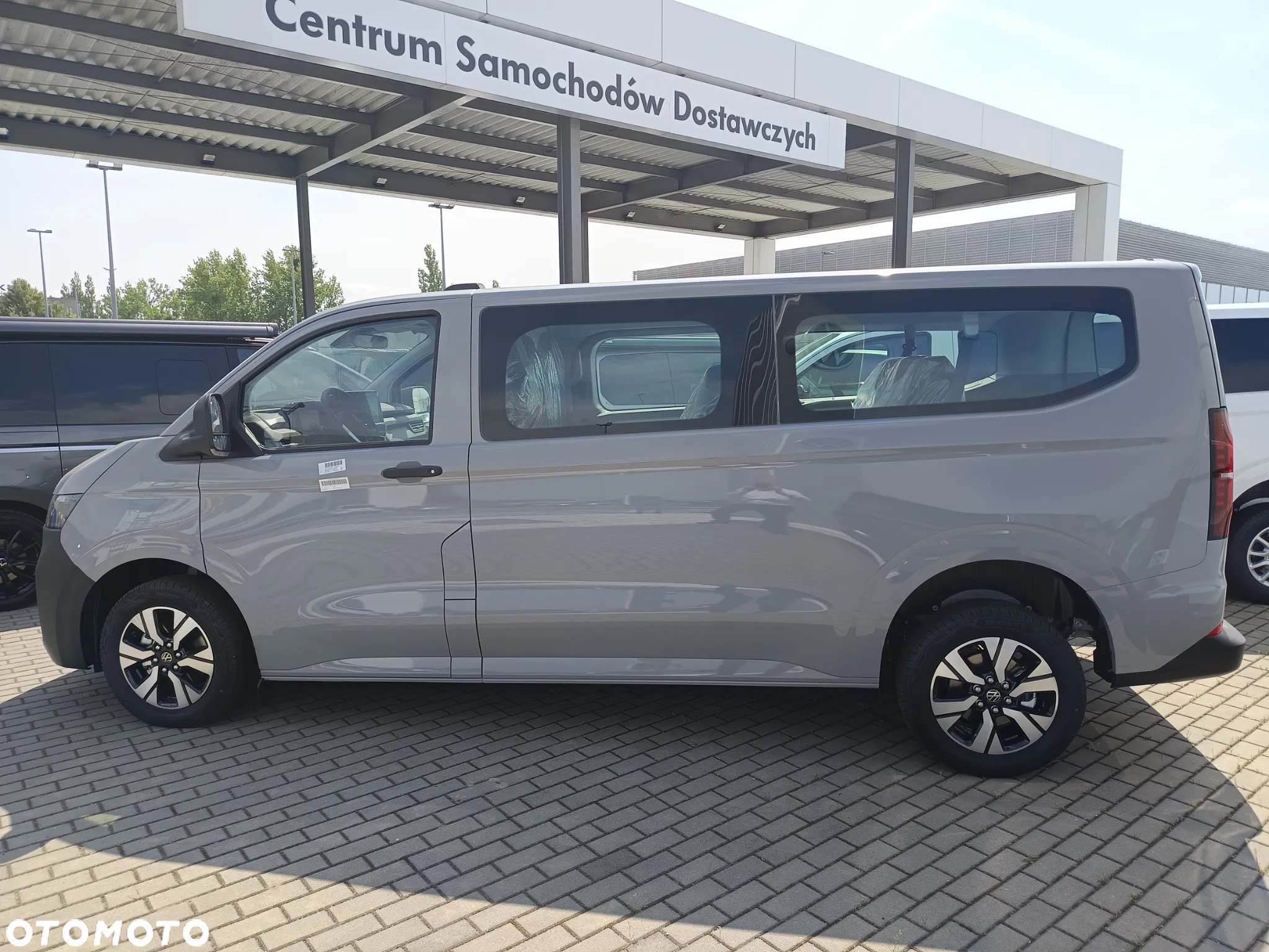 Volkswagen Caravelle 2.0 TDI L2 - 3