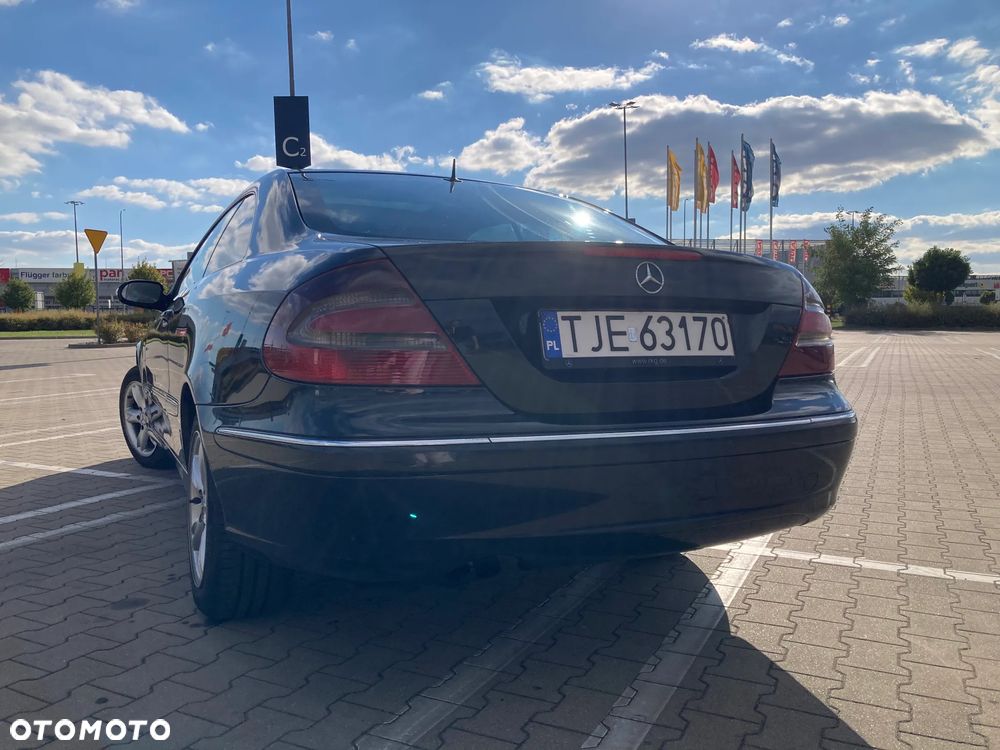 Mercedes-Benz CLK 270 CDI Avantgarde - 5