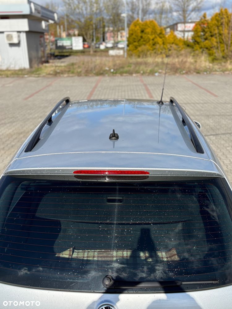 Volkswagen Golf 1.6 TDI Trendline - 6