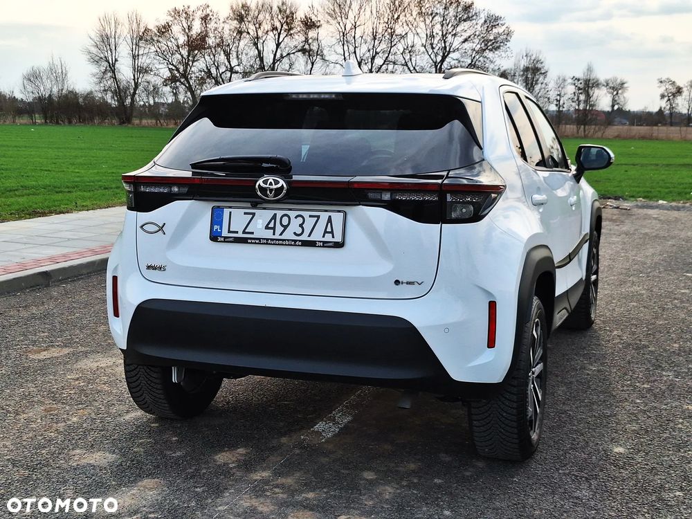 Toyota Yaris Cross 130 1.5 VVT-i Team Deutschland - 17