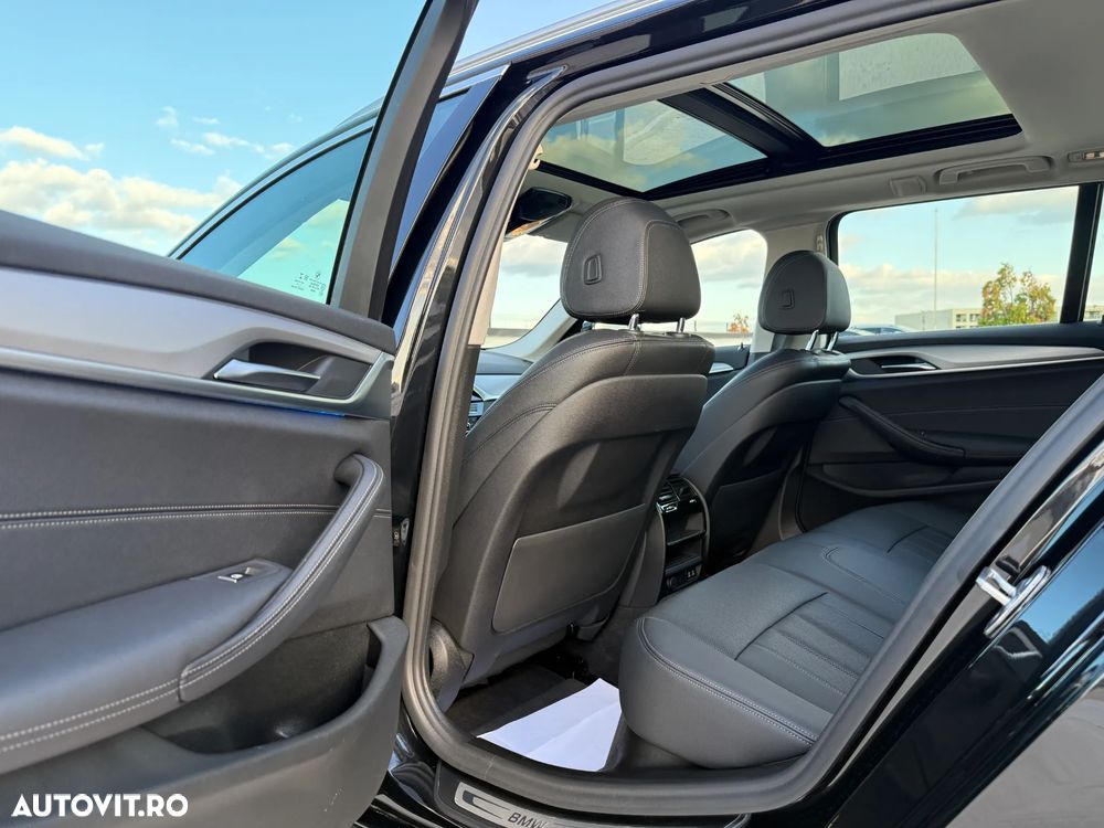 BMW Seria 5 530e xDrive Touring Aut. Luxury Line - 26