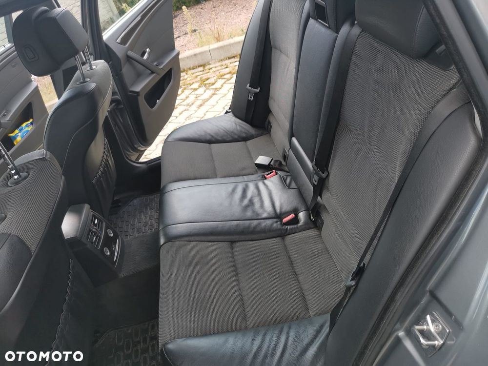 BMW Seria 5 520d - 15