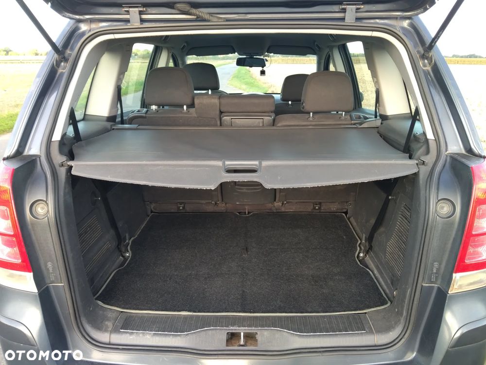 Opel Zafira 1.8 - 15