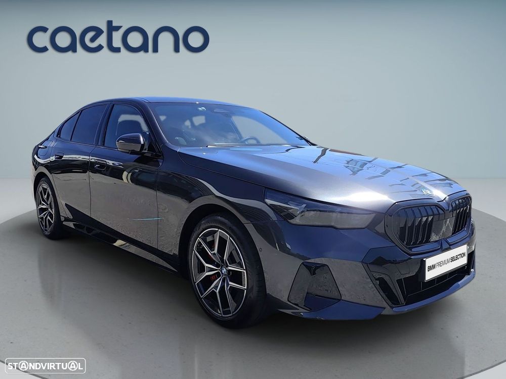 BMW i5 eDrive40 Pack Desportivo M Pro — fotografia 10