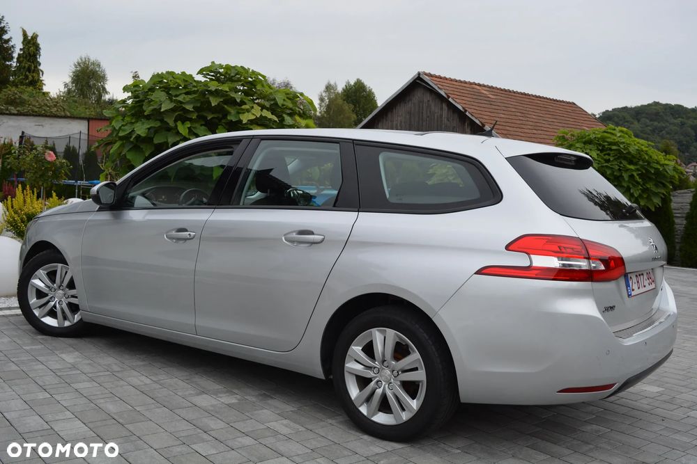 Peugeot 308 e-HDi 115 Stop & Start Niveau 2 Business-Line - 10