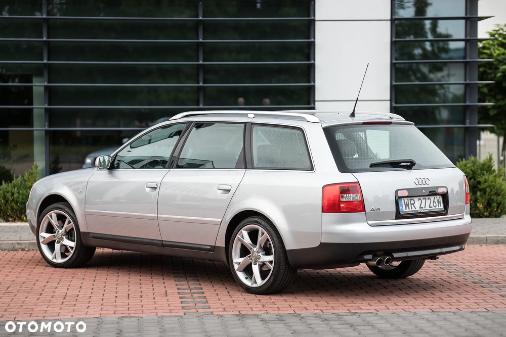 Audi A6 Avant - 10