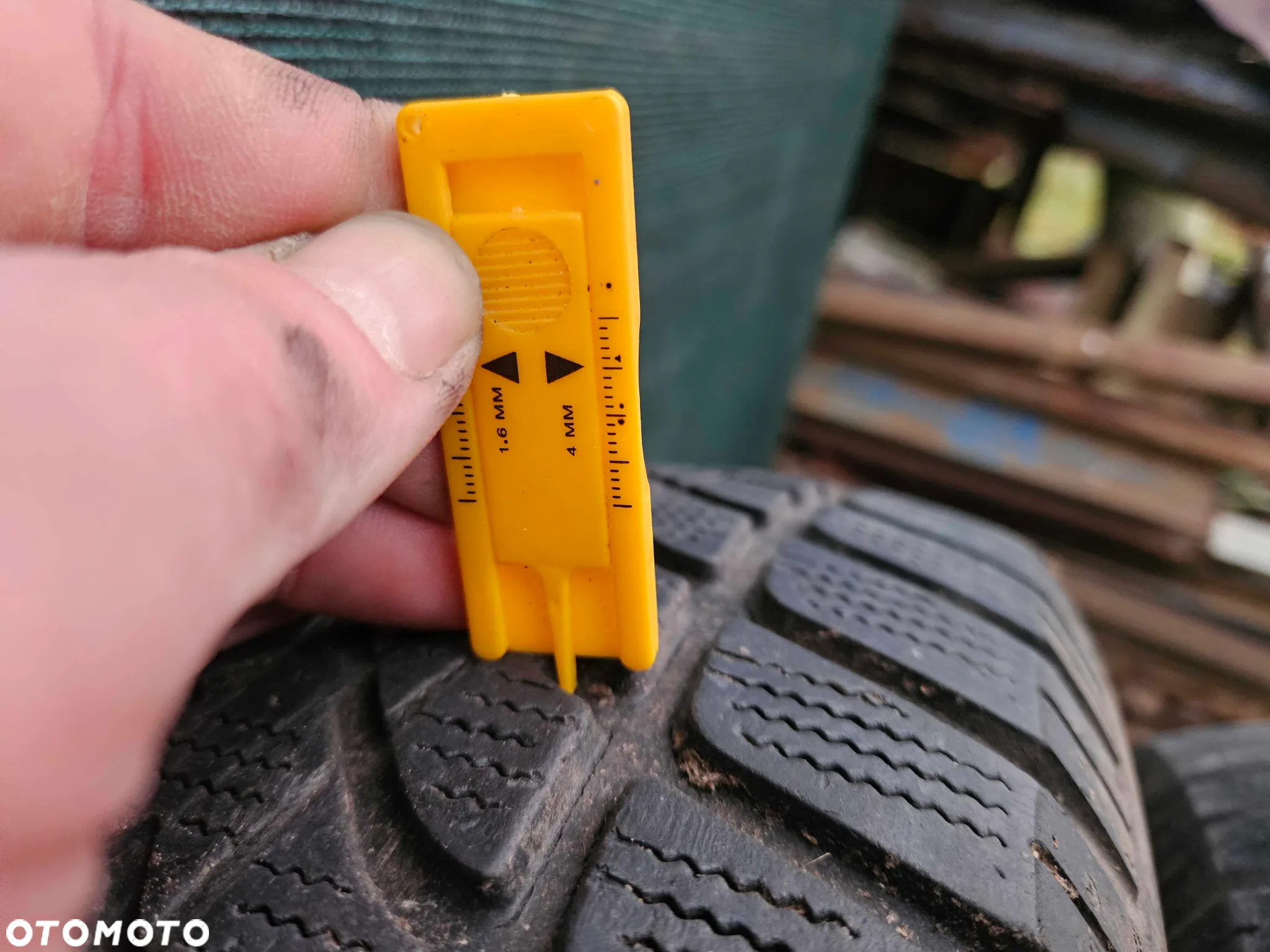 Opony Opona Zimowe 195/65 R15 4szt - 31