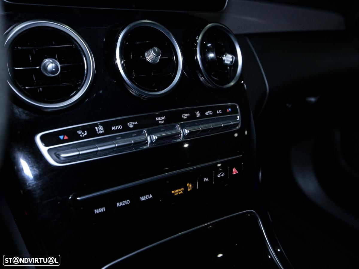 Mercedes-Benz C 300 de Avantgarde - 21